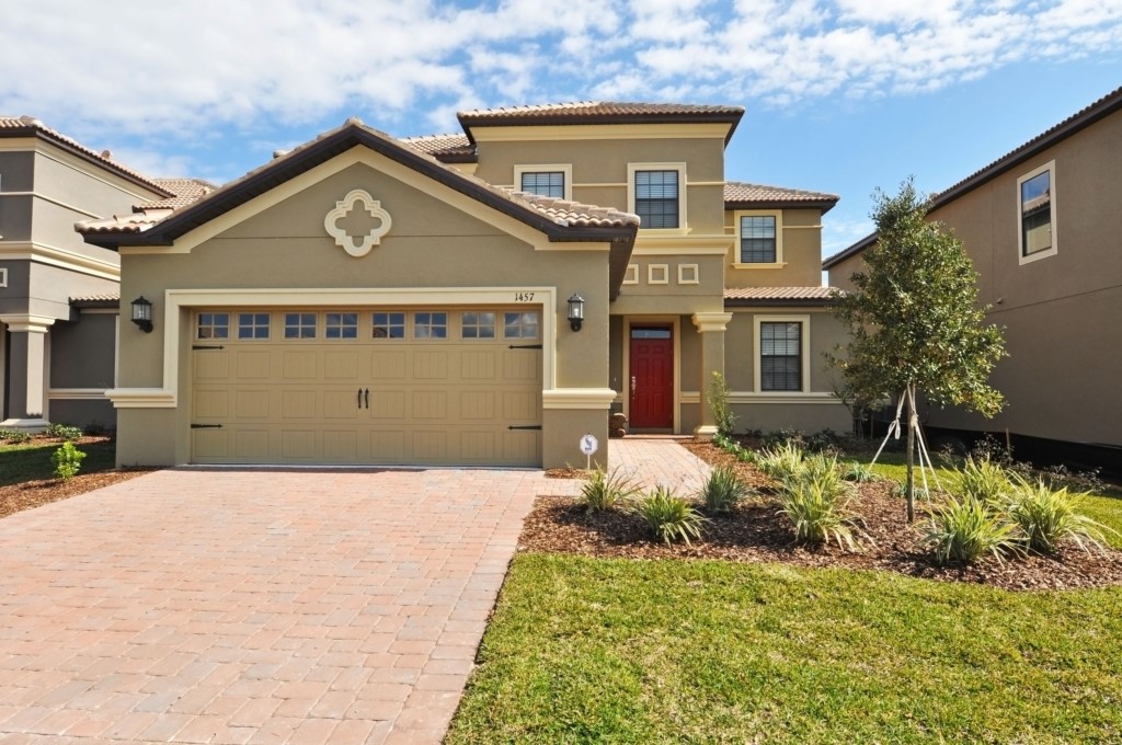 Private owned vacation villa CHG5510 in Champions Gate, Orlando near Disney, 5 bedrooms, Maximum