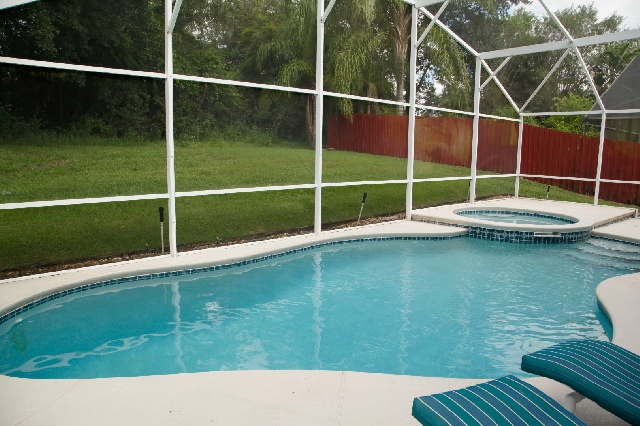 Pool & Spa